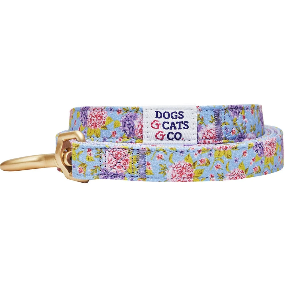 Dogs & Cats & Co. A Scent Of Spring Balloon Flower Dog Leash 8 Dogs & Cats & Co. A Scent Of Spring Balloon Flower Dog Leash - Image 8