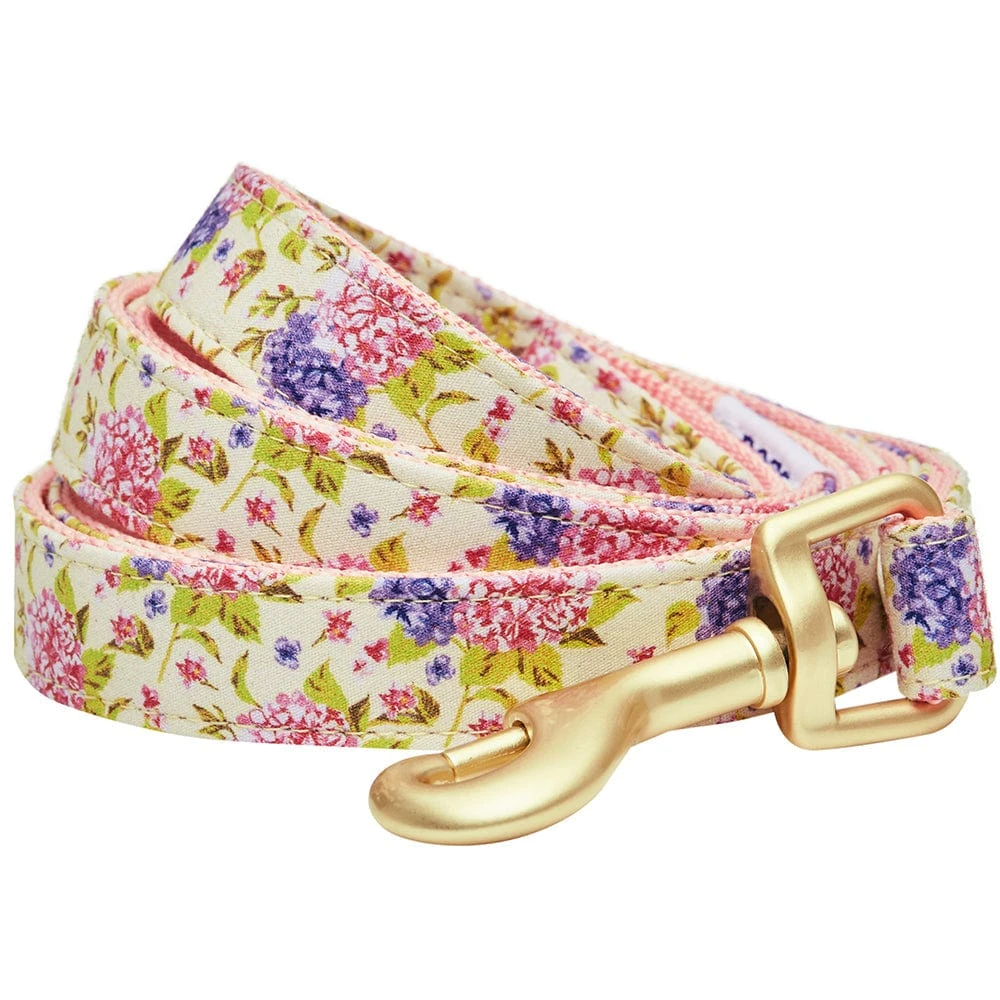 Dogs & Cats & Co. A Scent Of Spring Balloon Flower Dog Leash 10 Dogs & Cats & Co. A Scent Of Spring Balloon Flower Dog Leash - Image 10