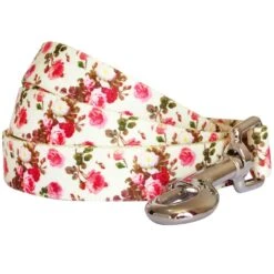 Petal Paws Floral Dog Leash For Stylish Dog Owners