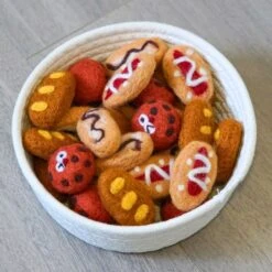 Handmade Wool Felt Cat Toy Set – 36 Piece Bakery Fun -Dog & Cat Store 28