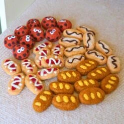 Handmade Wool Felt Cat Toy Set – 36 Piece Bakery Fun -Dog & Cat Store 36