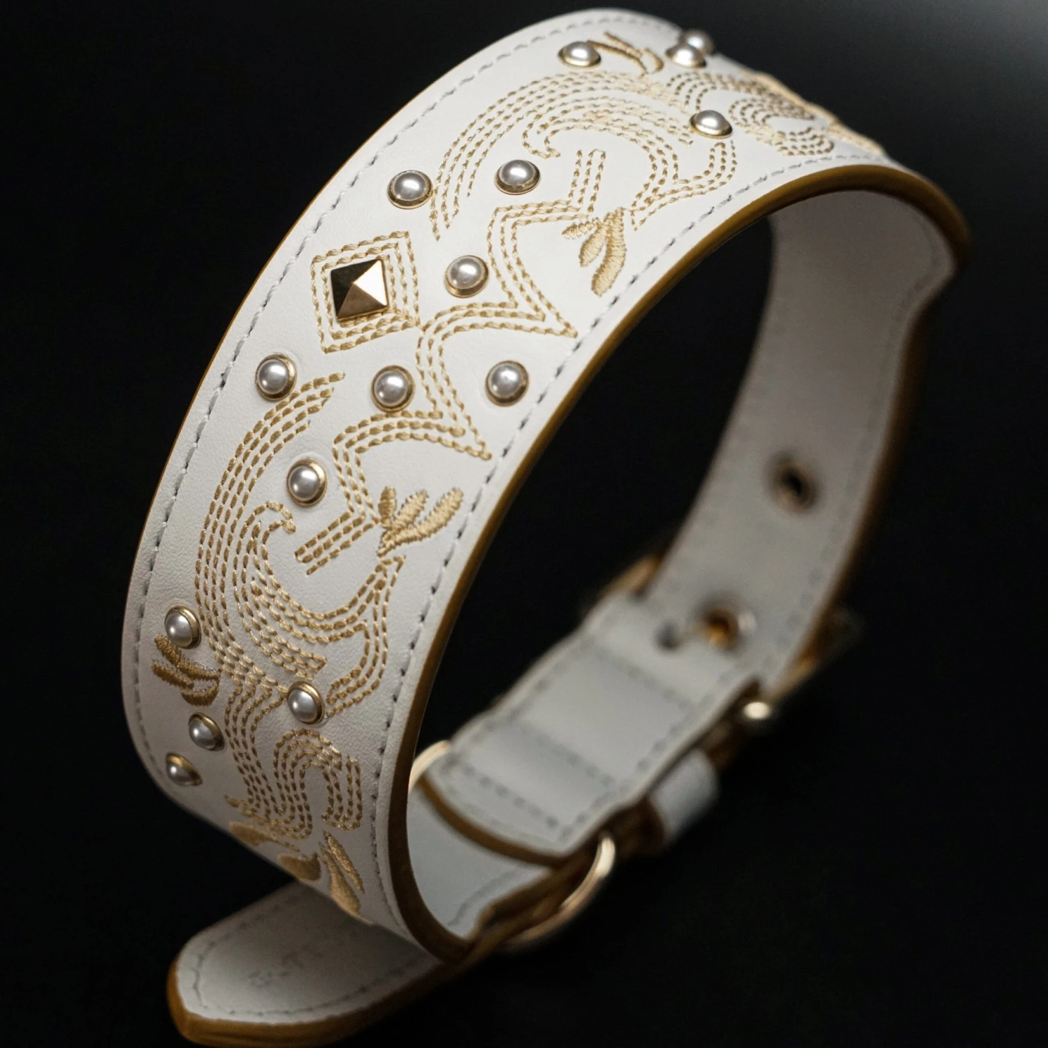 Elegant Western Luxury White Leather Dog Collar With Gold Baroque Design 2 Elegant Western Luxury White Leather Dog Collar With Gold Baroque Design - Image 2